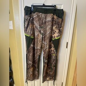 Under armor dry fit camouflage pants